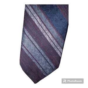 Sturbridge Tiemakers Men's Necktie Tie Poly/Silk Maroon Blue White Made in USA